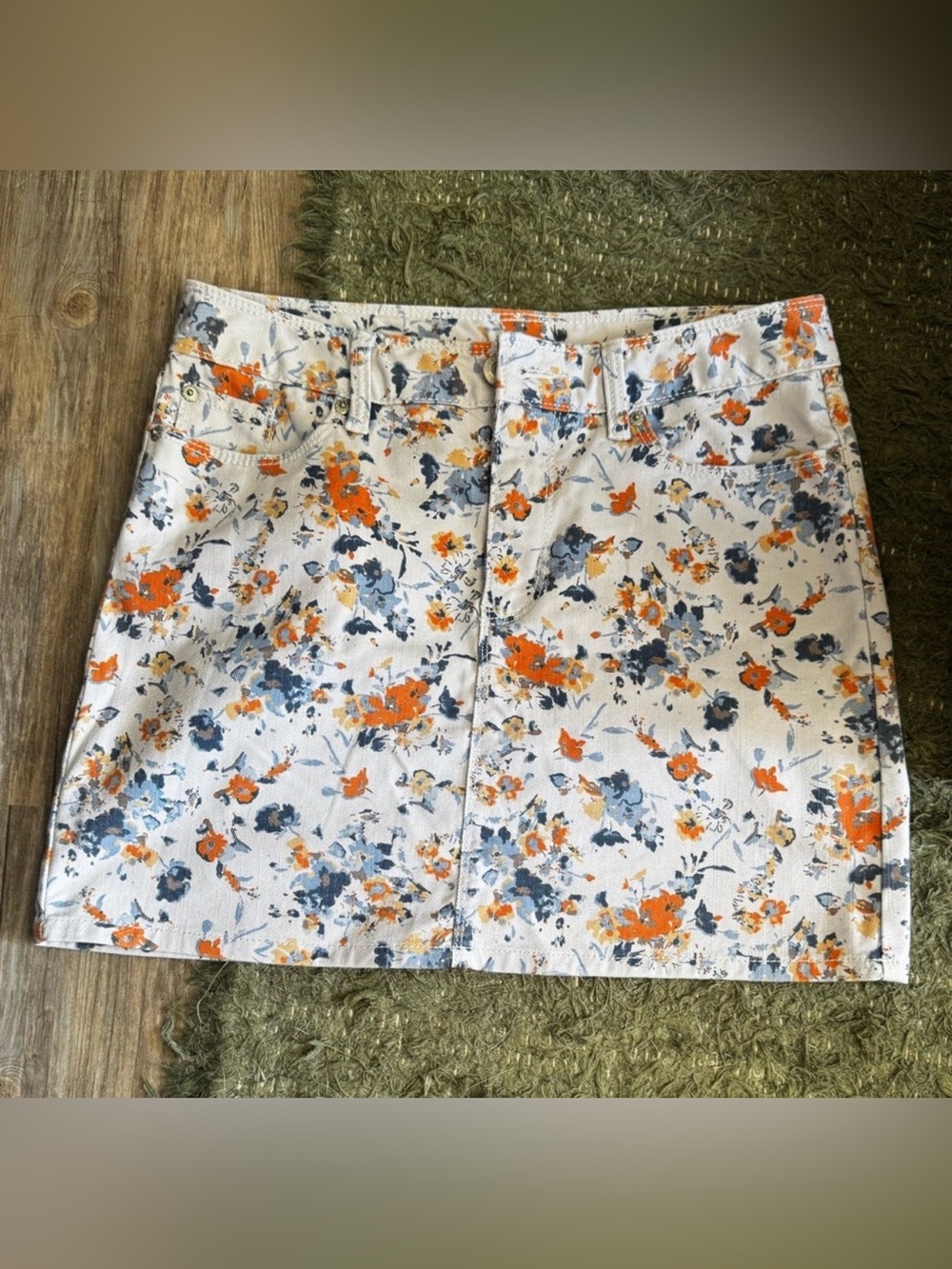 GAP vintage-inspired Floral Denim Mini Skirt